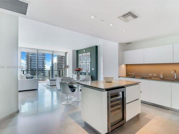 88 SW 7th St , Unit 1905, Miami, FL 33130