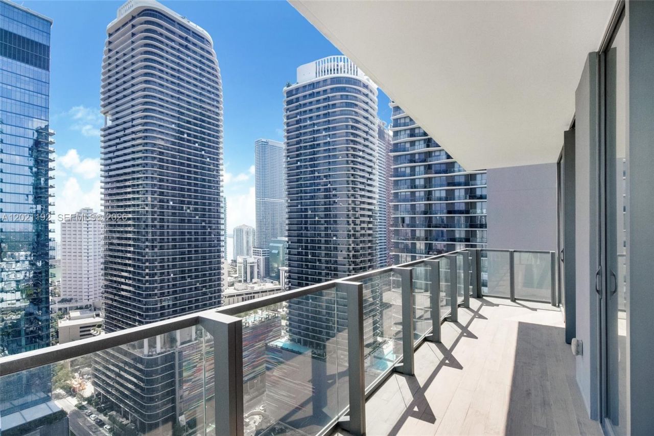 88 SW 7th St , Unit 1905, Miami, FL 33130 Photo