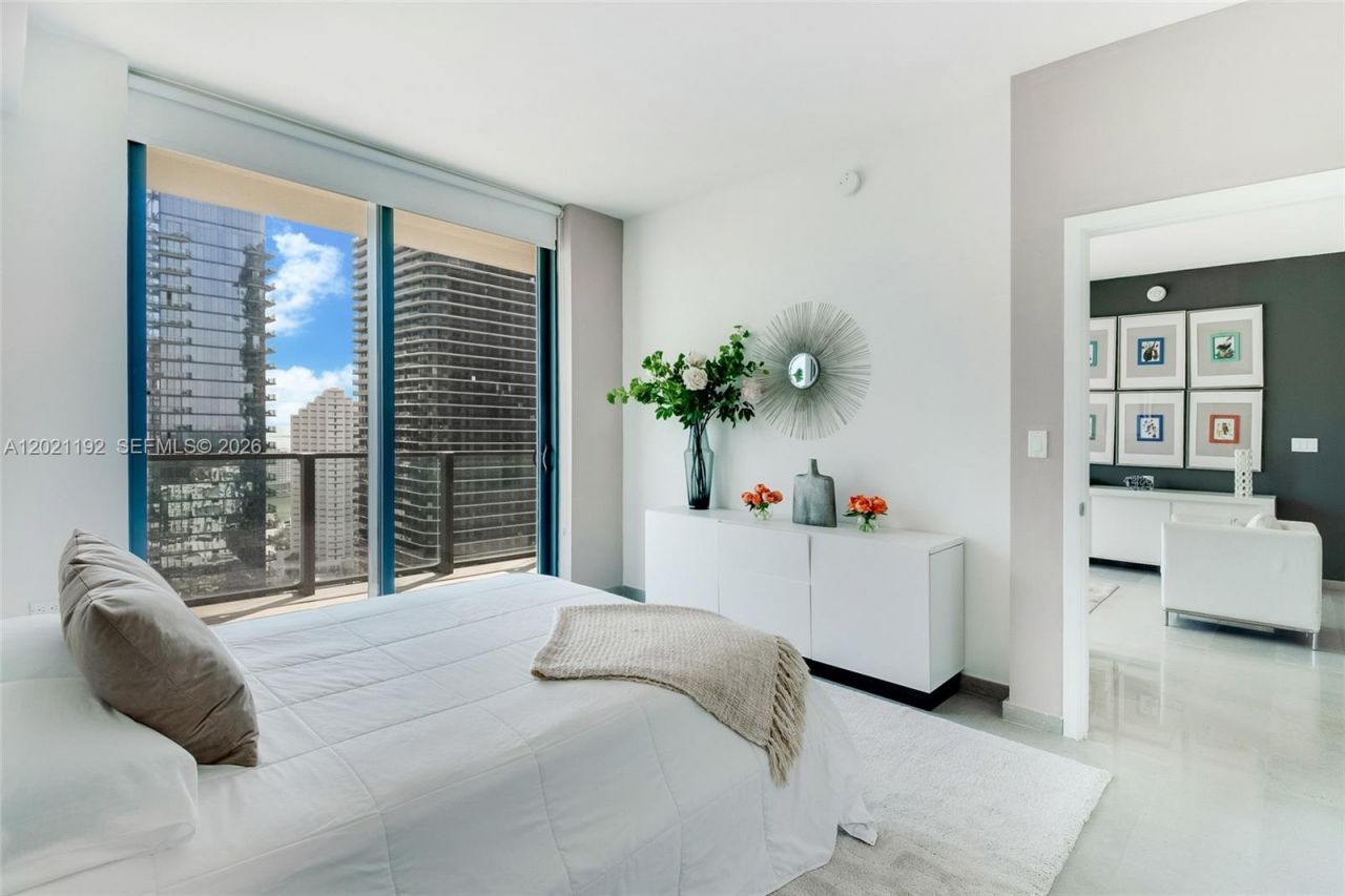 88 SW 7th St , Unit 1905, Miami, FL 33130 Photo