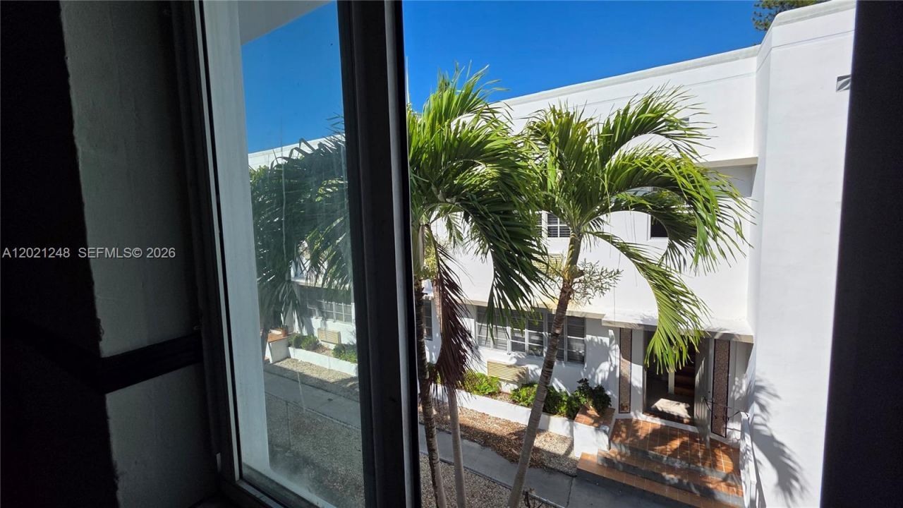 7629 Dickens Ave , Unit 7, Miami Beach, FL 33141 Photo