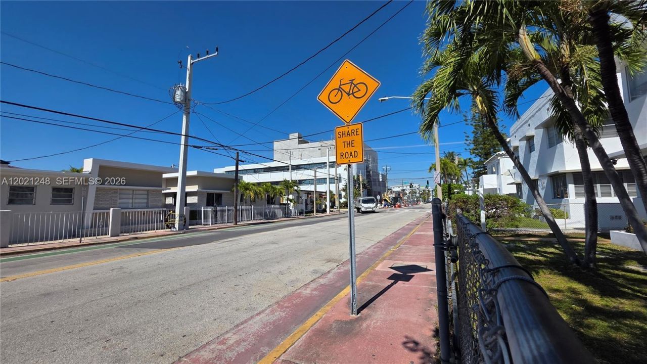 7629 Dickens Ave , Unit 7, Miami Beach, FL 33141 Photo