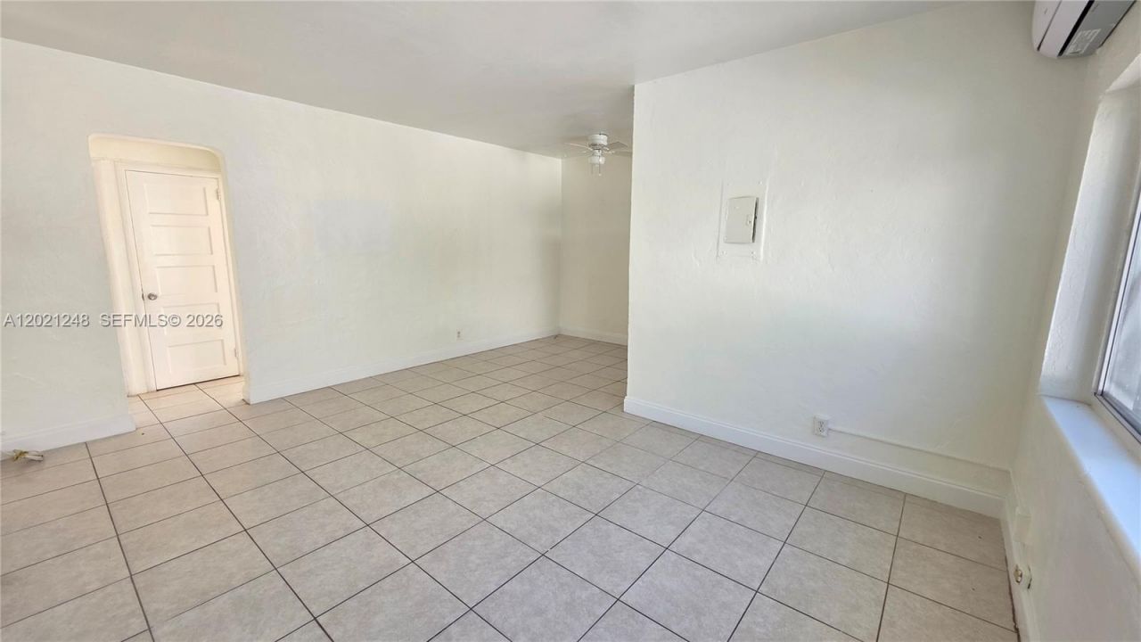 7629 Dickens Ave , Unit 7, Miami Beach, FL 33141 Photo