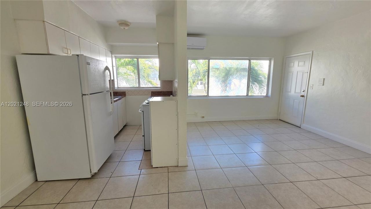 7629 Dickens Ave , Unit 7, Miami Beach, FL 33141 Photo