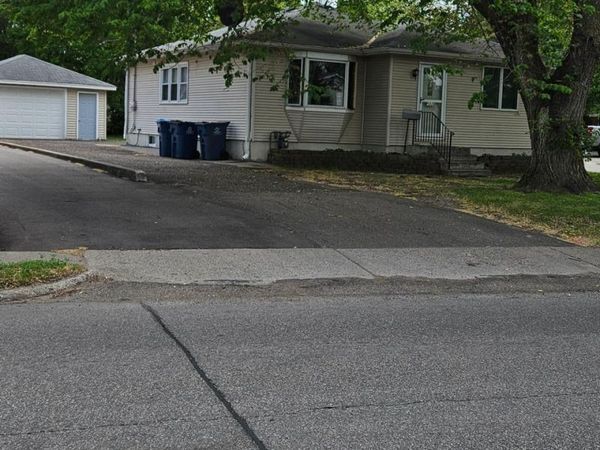 5815 42nd Avenue N, Robbinsdale, MN 55422