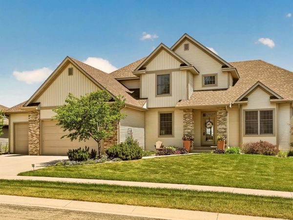 4852 Scenic View Drive SW, Rochester, MN 55902