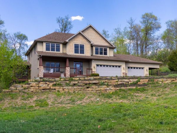 908 87th Avenue , Hudson, WI 54016