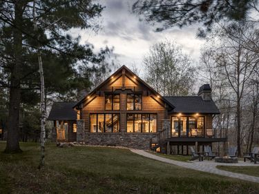 1317 Trinity Pines Drive NW, Backus, MN 56435