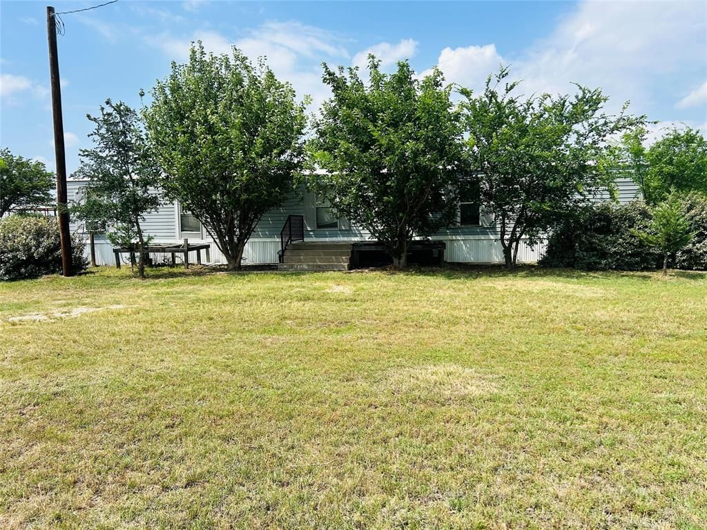 312 W Springcreek, Olney, TX 76374 Main Photo