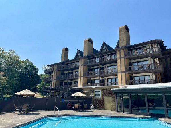 5620 Highlands Drive, Harbor Springs, MI 49740