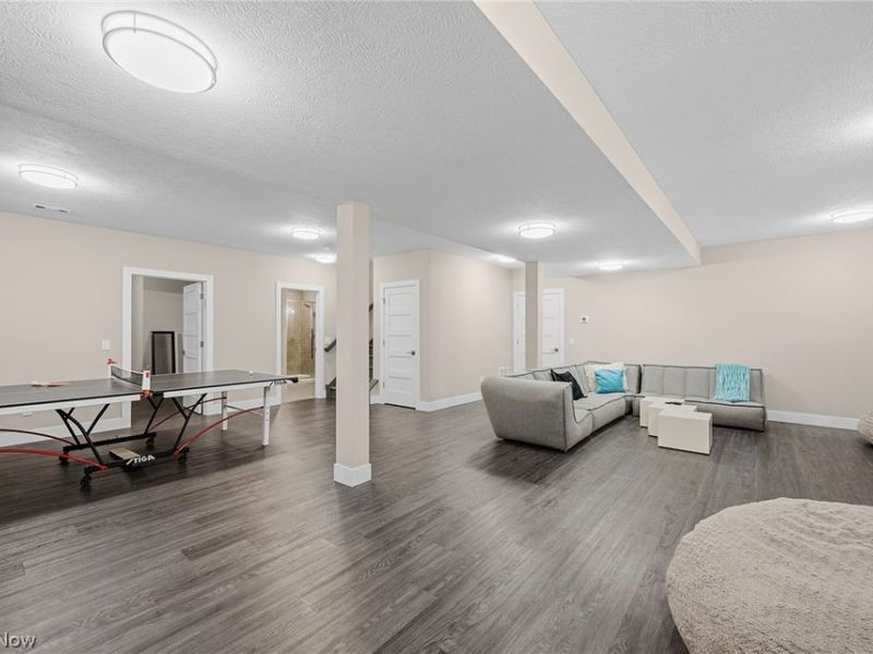 24210 Deptford Drive, Beachwood, OH 44122 Photo 34