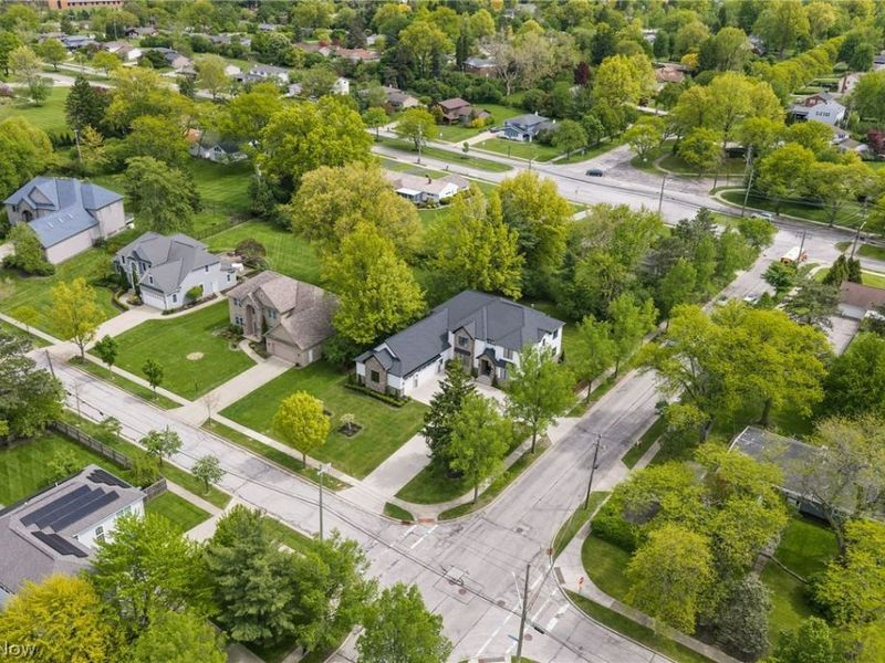 24210 Deptford Drive, Beachwood, OH 44122 Photo 40