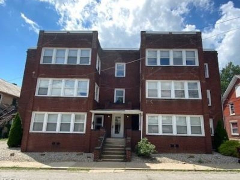 335 N Broadway Avenue, Salem, OH 44460 Photo 1