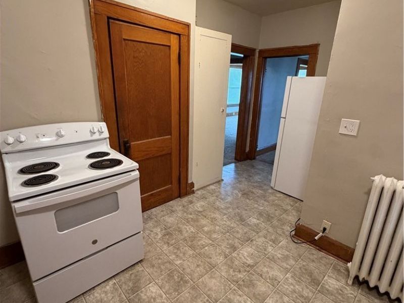 335 N Broadway Avenue, Salem, OH 44460 Photo 3