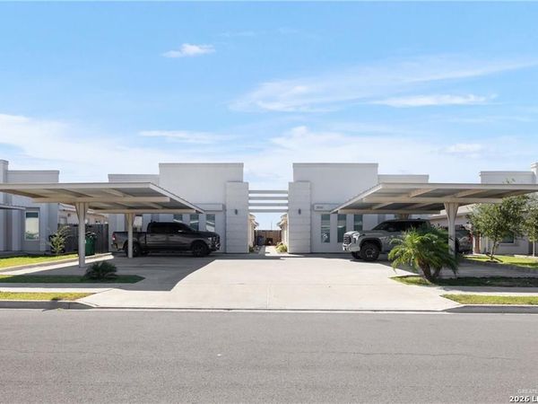 3900 Las Vistas Lane, Weslaco, TX 78596