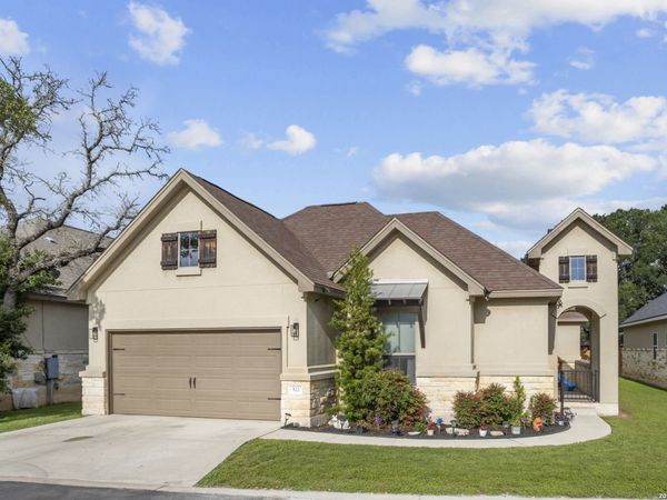 522 Carriage House, Spring Branch, TX 78070