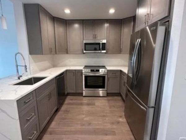 1 Carriage City Plz, Rahway, NJ 07065
