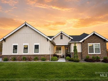 11467 N 11th Way, Boise, ID 83714