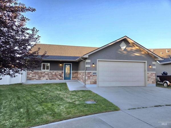 622 Lochsa Loop, Heyburn, ID 83336