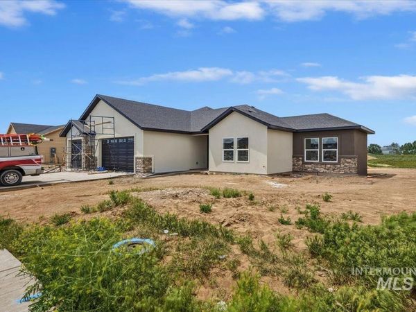 1121 Moss, Rupert, ID 83350