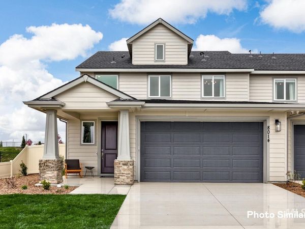 8201 W White Willow St, Eagle, ID 83616