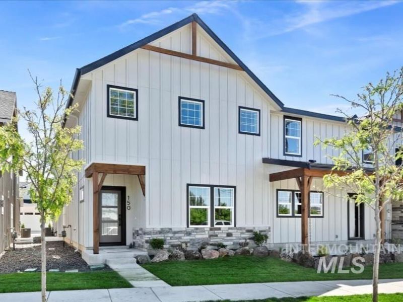 150 N Edgewood Ln, Eagle, ID 83616 Main Photo