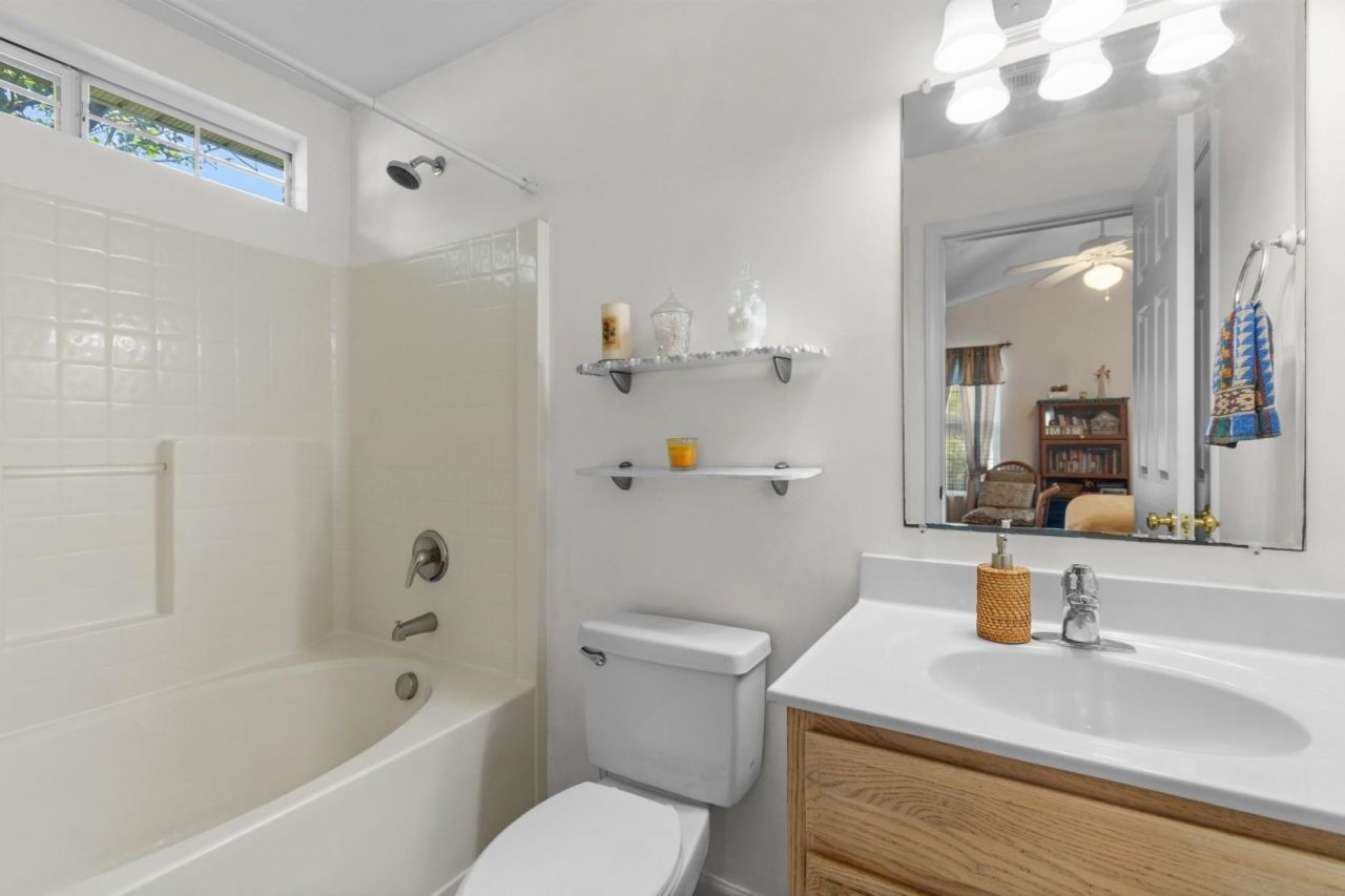 5008 Blue Spruce Ln. Photo 12