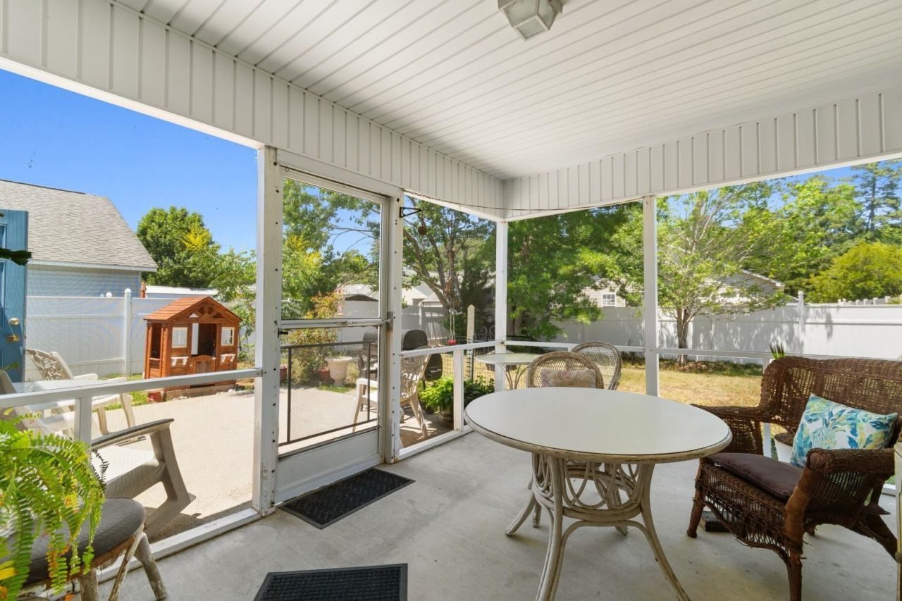 5008 Blue Spruce Ln. Photo 23