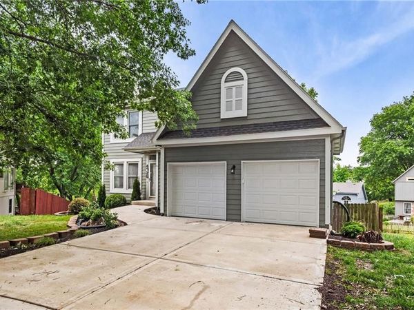 4726 BROCKWAY Street, Shawnee, KS 66226