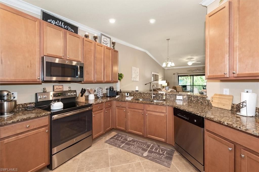 13750 Julias Way , Unit 528, Fort Myers, FL 33919 Photo