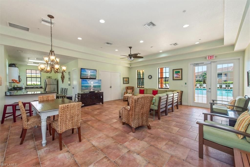 13750 Julias Way , Unit 528, Fort Myers, FL 33919 Photo