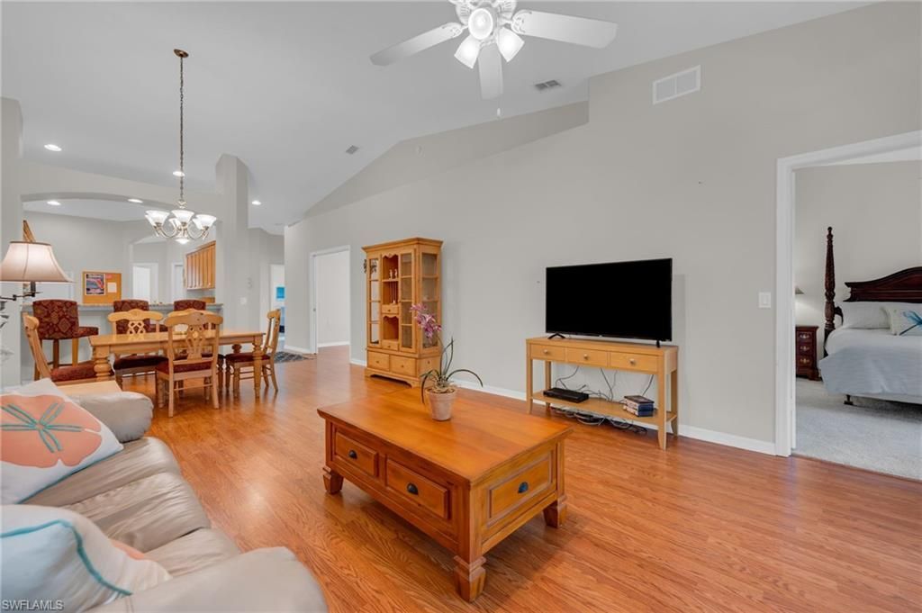 6234 Mandalay Cir, Unit 57, Naples, FL 34112 Photo