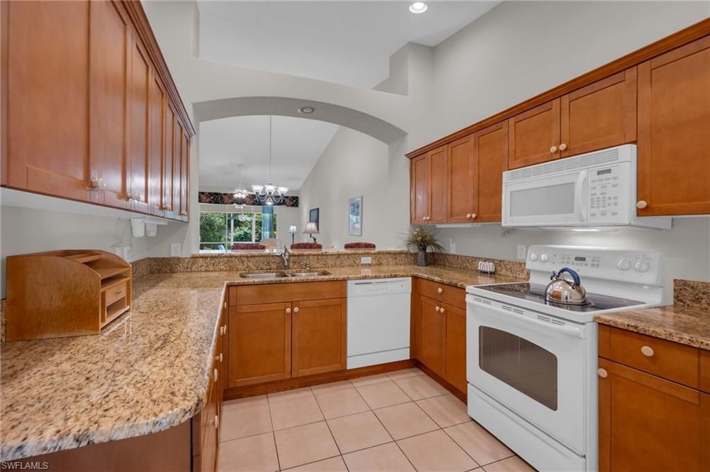 6234 Mandalay Cir, Unit 57, Naples, FL 34112 Photo