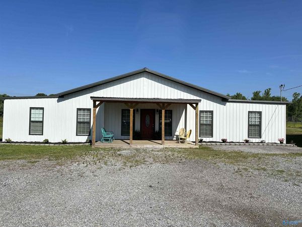 1423 Marguerite Avenue, Gadsden, AL 35903