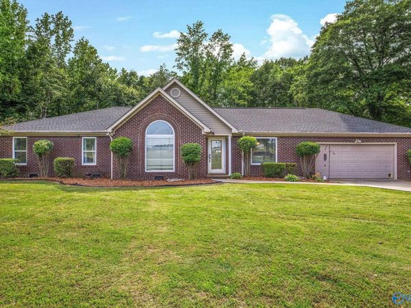 684 County Road 88, Trinity, AL 35673