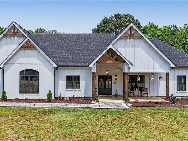 464 Lancaster Road SW, Adairsville, GA 30103