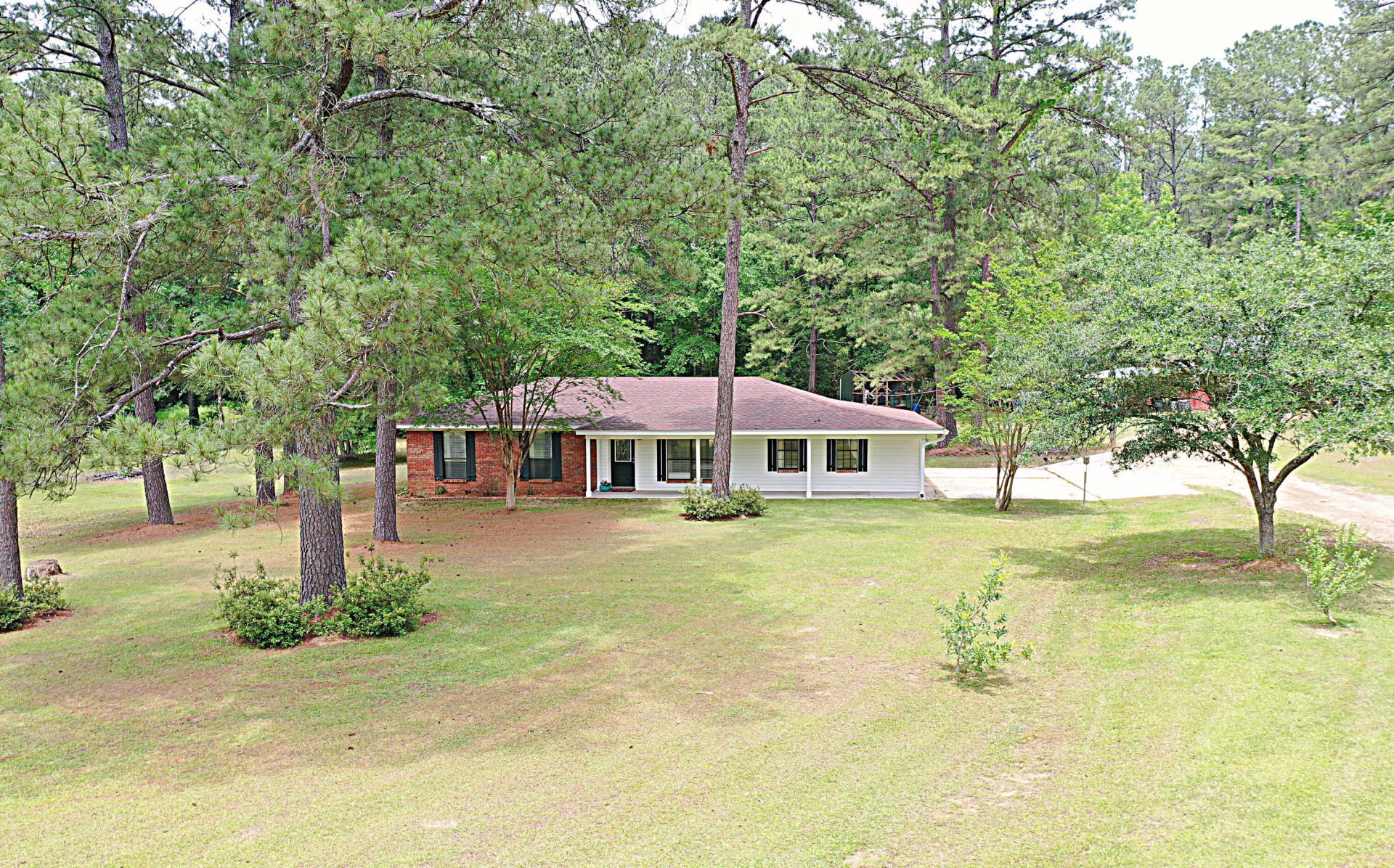 665 Oakdale Church, Seminary, MS 39479 Main Photo