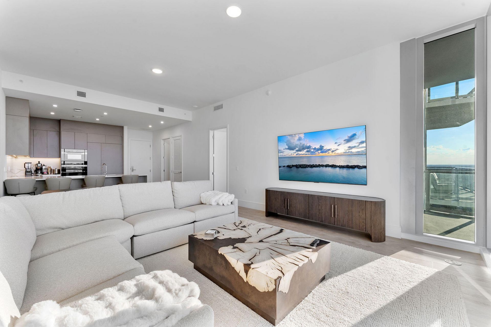 220 Lake Shore Drive, Unit 2321, Lake Park, FL 33403 Photo