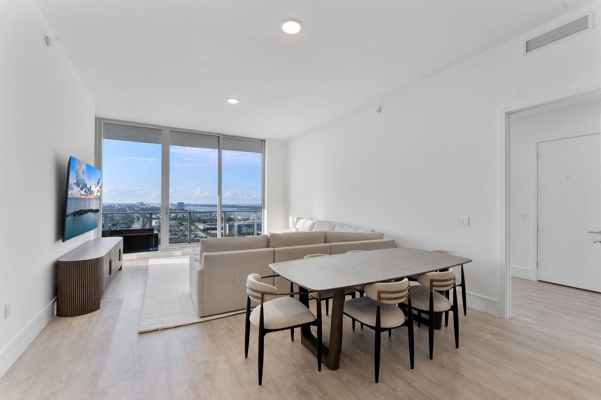 220 Lake Shore Drive, Unit 2321, Lake Park, FL 33403 Photo