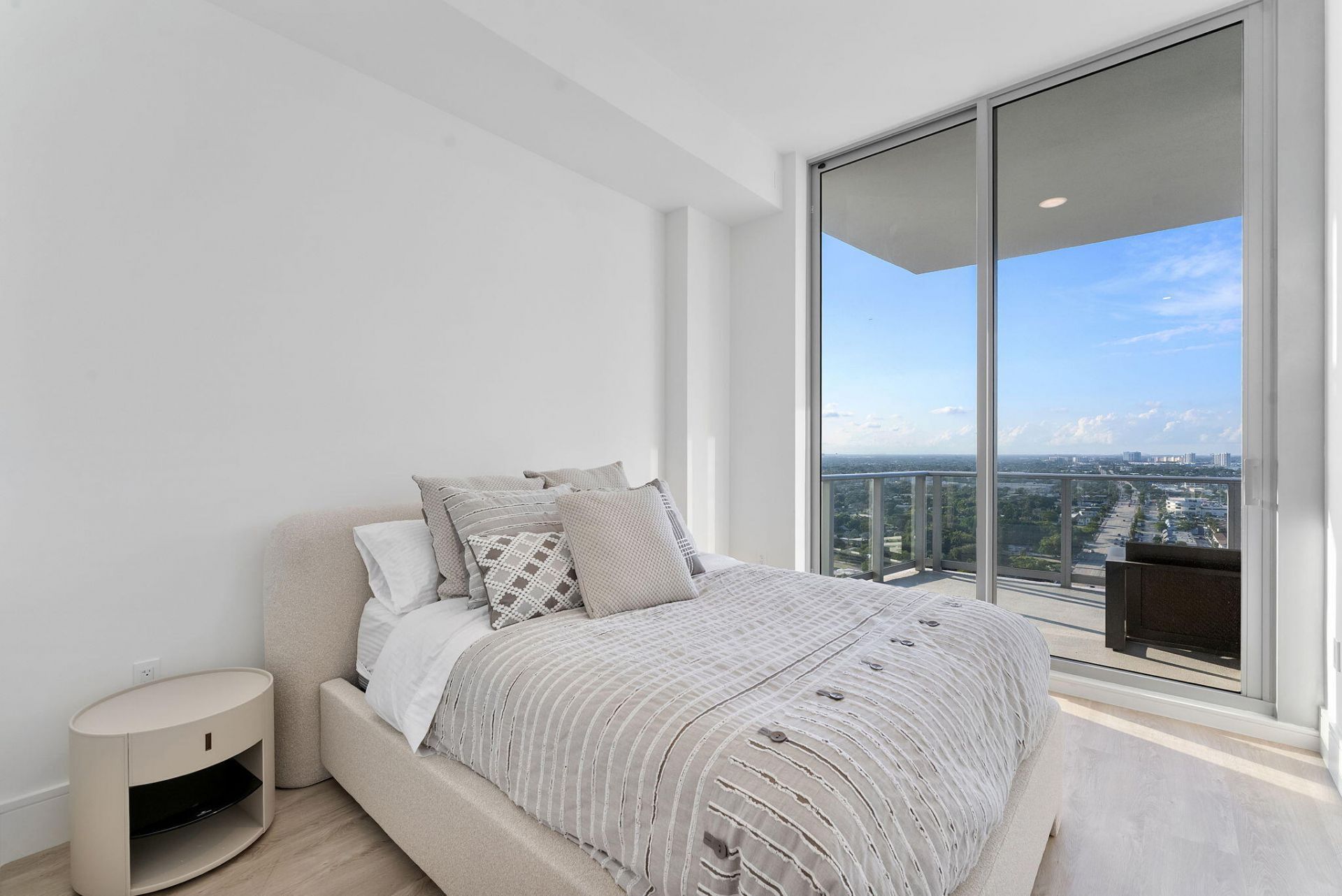 220 Lake Shore Drive, Unit 2321, Lake Park, FL 33403 Photo