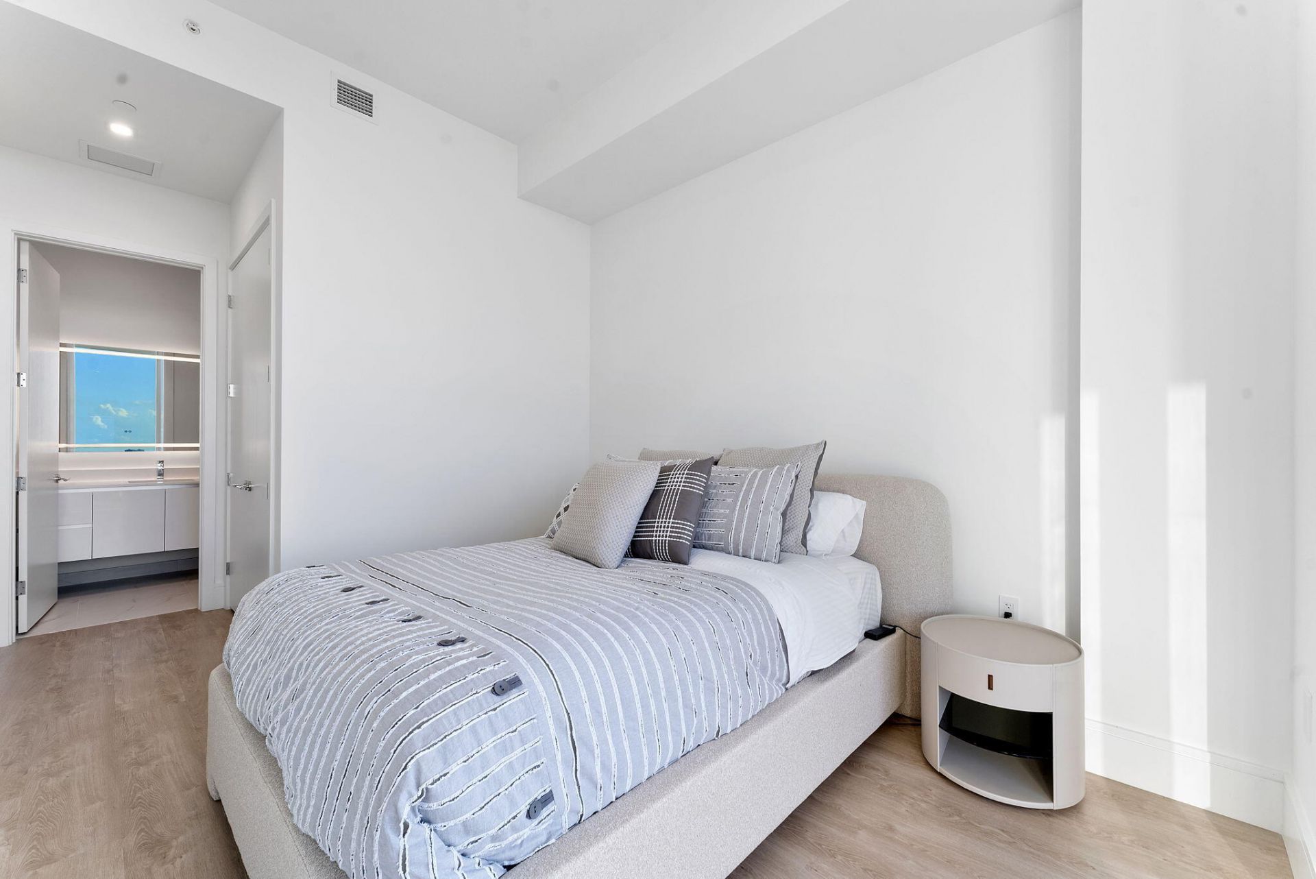 220 Lake Shore Drive, Unit 2321, Lake Park, FL 33403 Photo