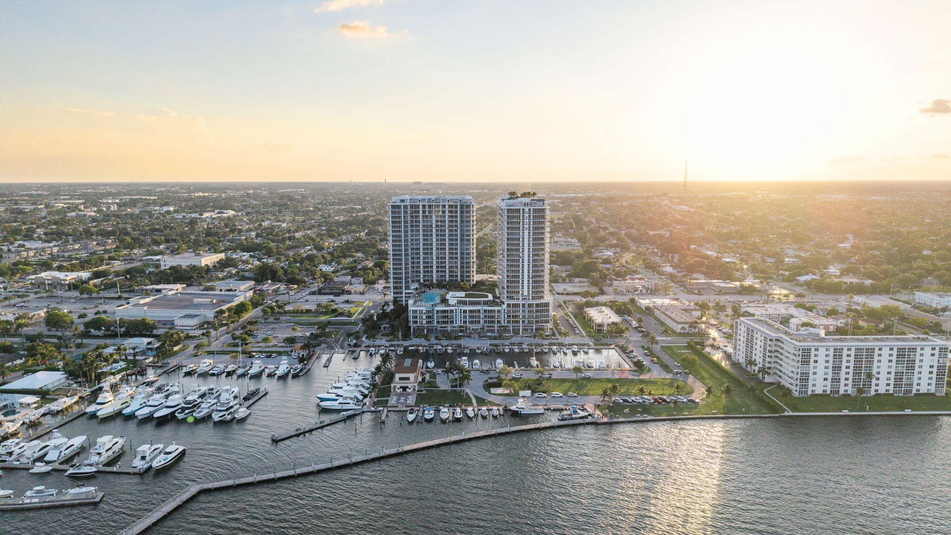 220 Lake Shore Drive, Unit 2321, Lake Park, FL 33403 Photo