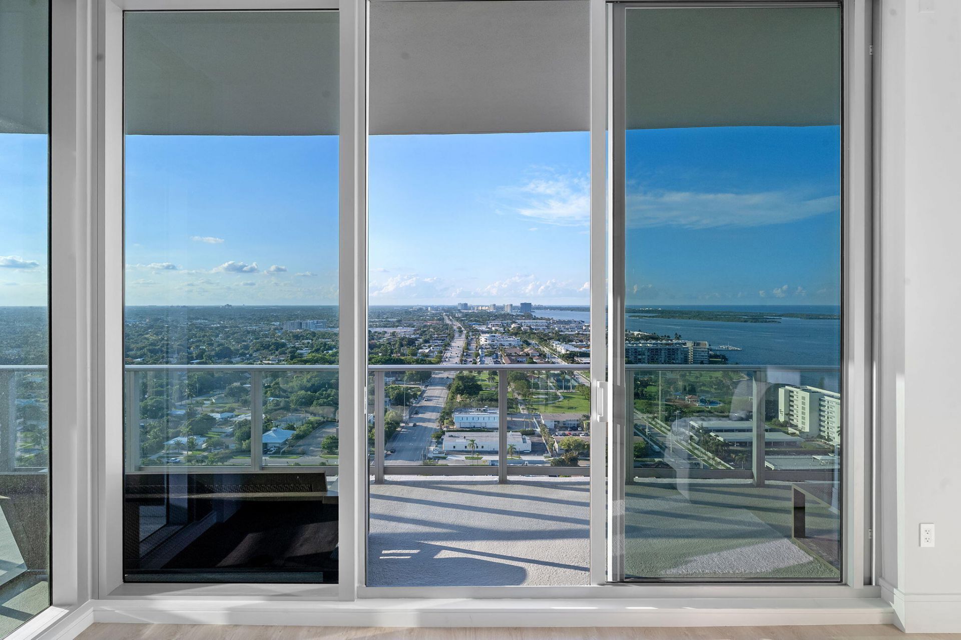 220 Lake Shore Drive, Unit 2321, Lake Park, FL 33403 Photo