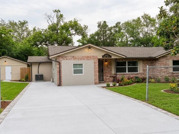 5607 Chet Drive, Orlando, FL 32818