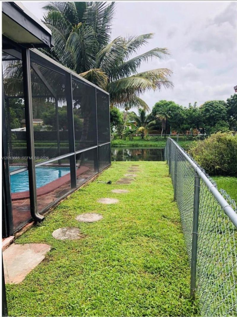 2160 NW 82nd Ter , Sunrise, FL 33322 Photo