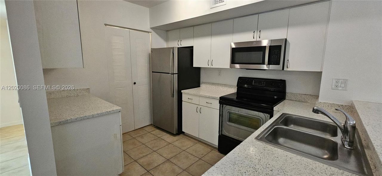 3830 Lyons Rd , Unit 301-3, Coconut Creek, FL 33073 Photo