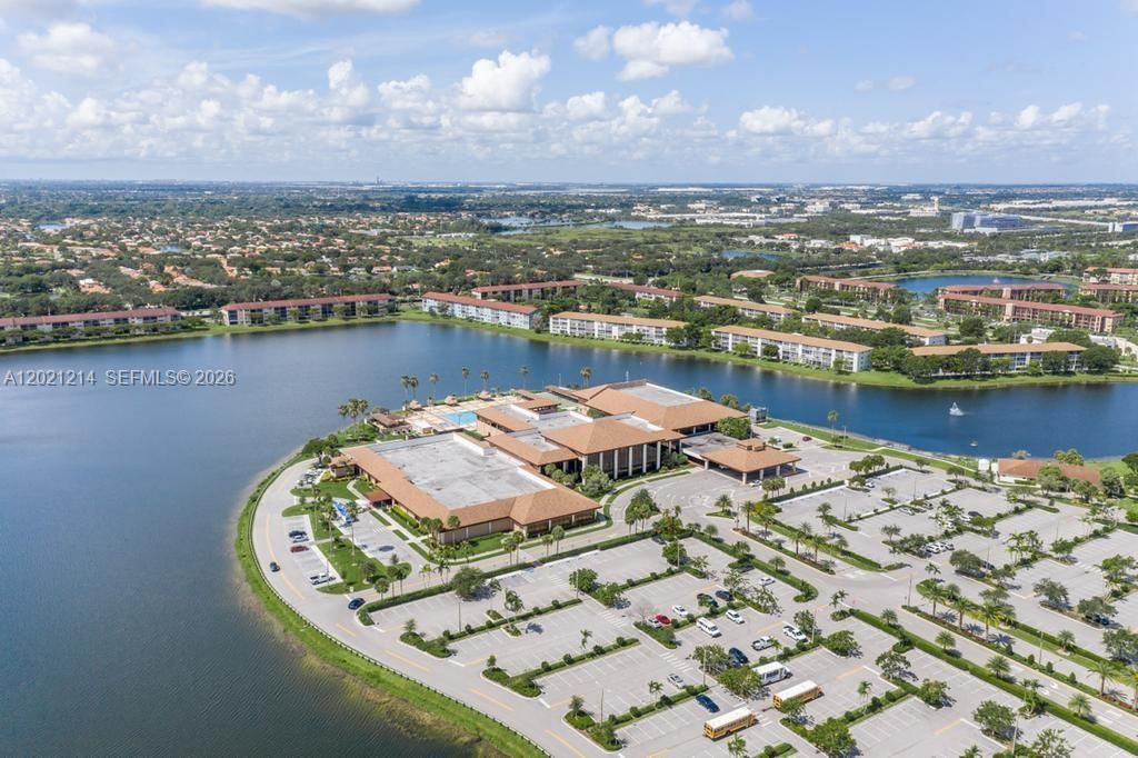 300 SW 130th Ter , Unit 110B, Pembroke Pines, FL 33027 Photo
