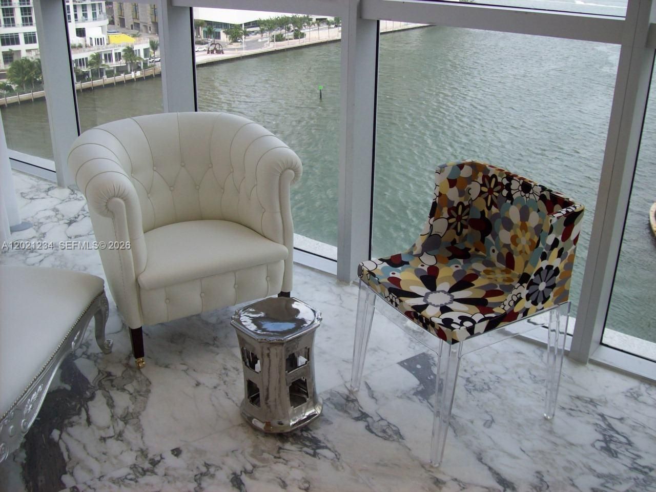 475 Brickell Ave , Unit 1813, Miami, FL 33131 Photo