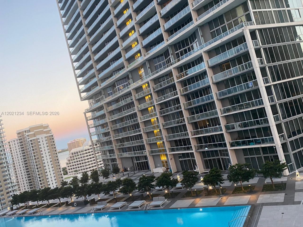 475 Brickell Ave , Unit 1813, Miami, FL 33131 Photo