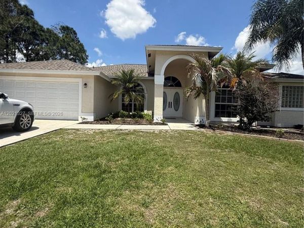 5711 NW Zenith Dr , Port St. Lucie, FL 34986