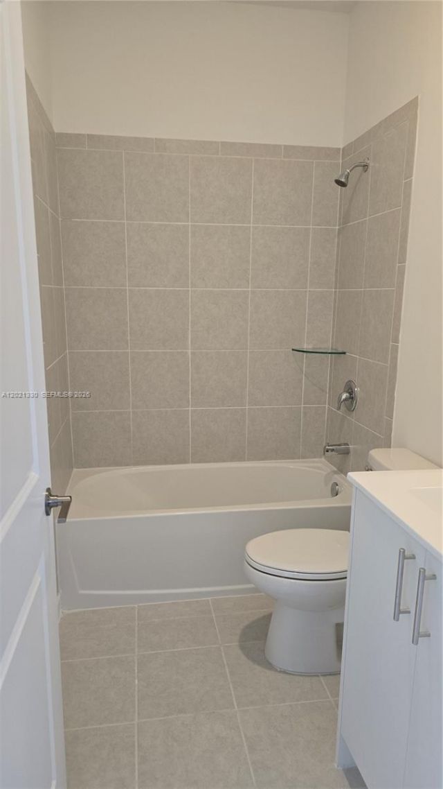 713 SE 13th St Cir , Homestead, FL 33034 Photo